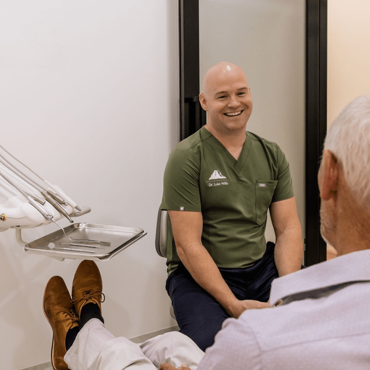 Noosa Hinterland Dental practice advertisement highlighting professional dental care services available in Pomona and surrounding areas