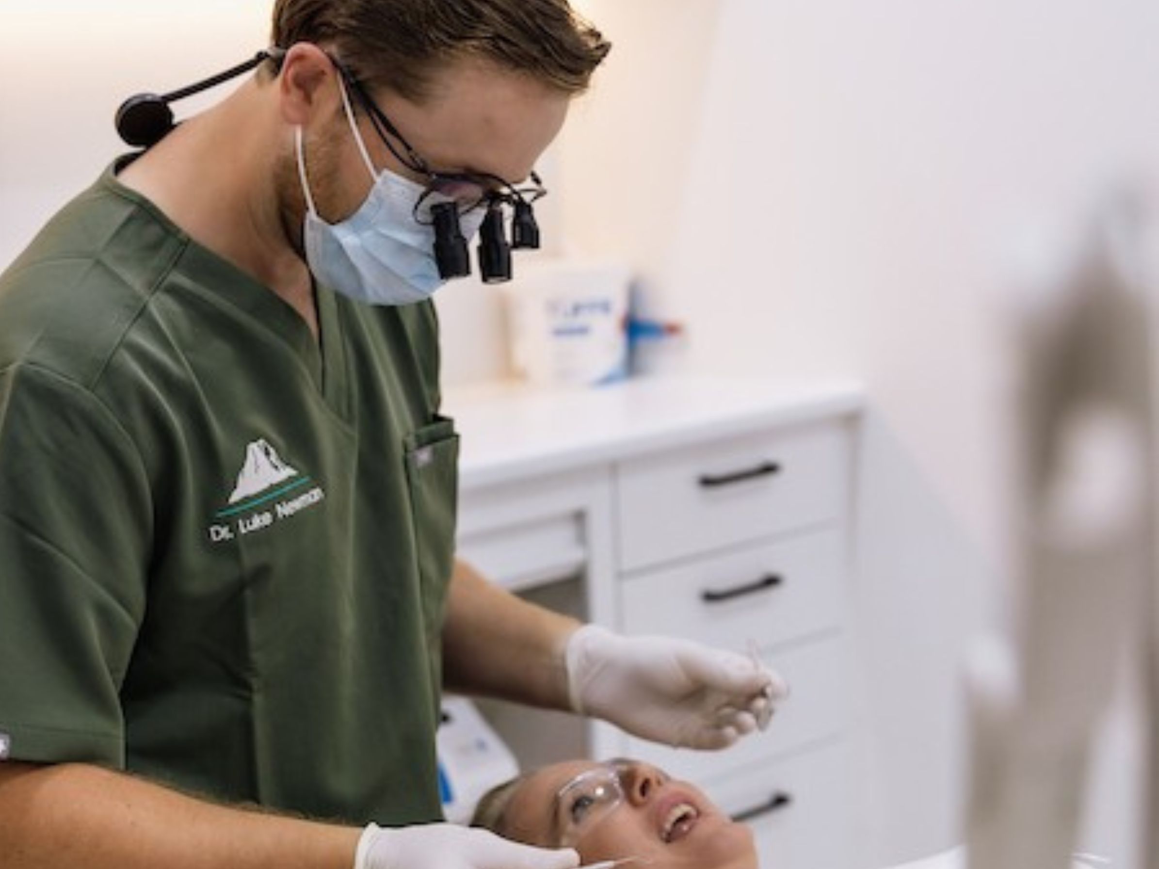 Children's dentist providing dental care at Pomona